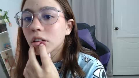   online show from February 20, 6:19 am