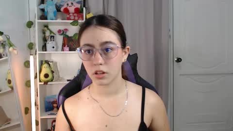   online show from March 5, 3:41 pm