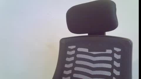 nikky00 online show from August 3, 7:45 am