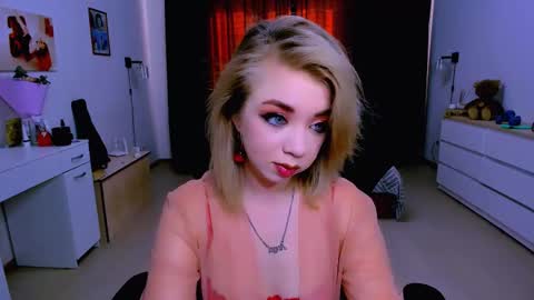 Nicole online show from September 30, 7:25 am