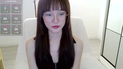 YoYo online show from December 19, 12:12 pm