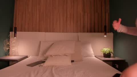blue_anngel online show from June 13, 1:58 am