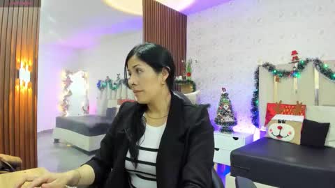 blue_tay1 online show from December 14, 7:41 pm