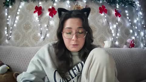 your playful butterfly online show from December 13, 2:05 pm