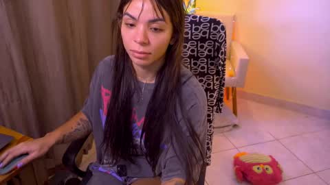 FLORAA online show from March 15, 1:24 pm