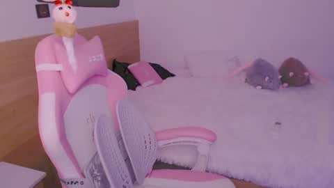  Diana  online show from June 21, 1:37 pm