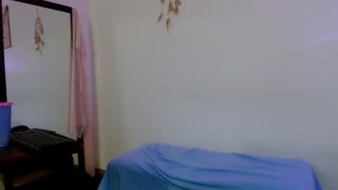 BombshellBaeby online show from December 20, 11:53 pm