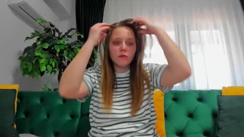 Bonnie online show from February 25, 10:37 am