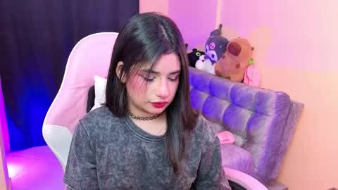 Karen online show from December 18, 5:01 am