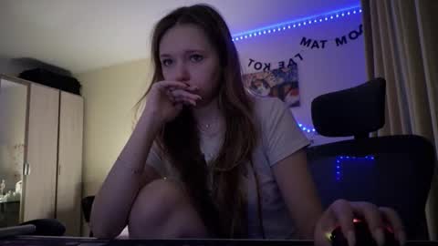 Milena online show from February 4, 3:31 am