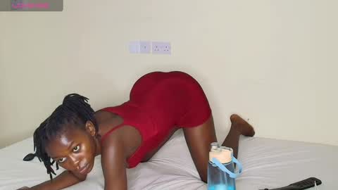 Heather online show from February 8, 8:31 am