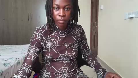 Heather online show from February 17, 7:25 am