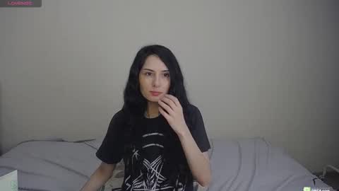 Helen  online show from September 29, 6:57 pm