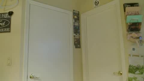i am a naughty jedi knight online show from July 28, 1:43 pm