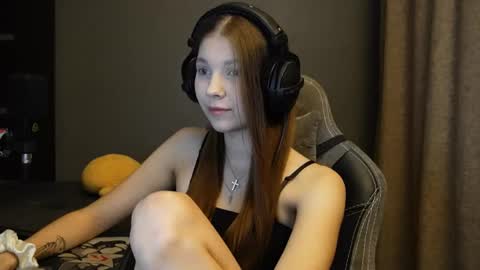 Alice online show from December 1, 3:26 pm