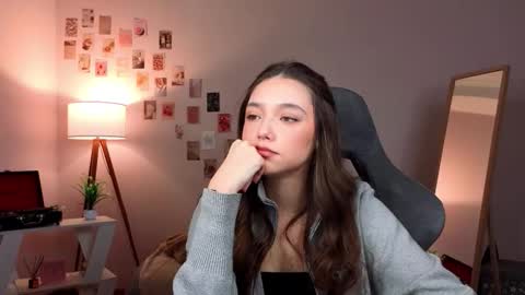 Rachel online show from February 3, 7:29 pm