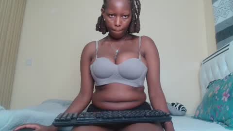 bree_beauty online show from August 2, 6:44 pm