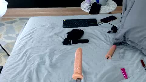 Brenda online show from July 16, 10:42 am