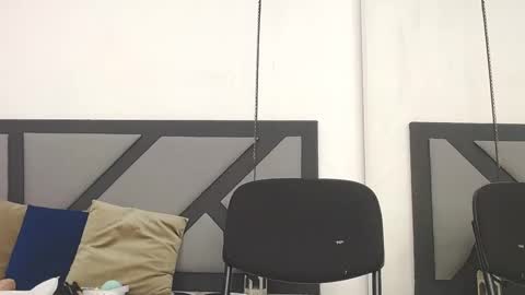 BRENDA VELASQUEZ online show from October 2, 6:46 pm