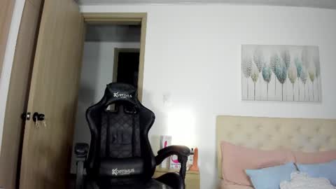 Brenda online show from July 2, 1:05 am