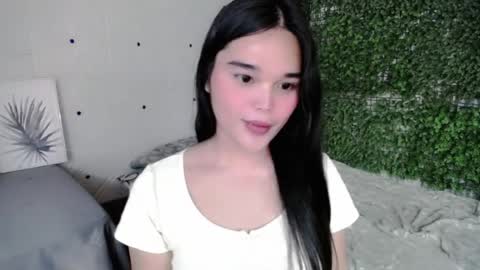 Claire online show from July 21, 1:34 pm