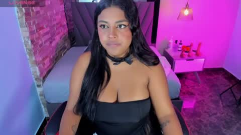 BRIANA online show from July 21, 3:18 am