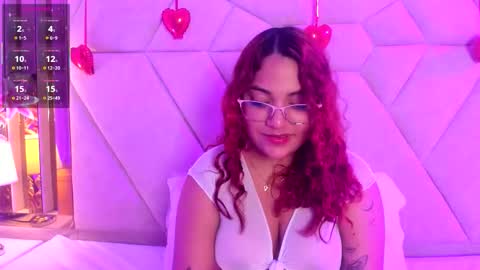 briannalux online show from February 20, 9:04 pm