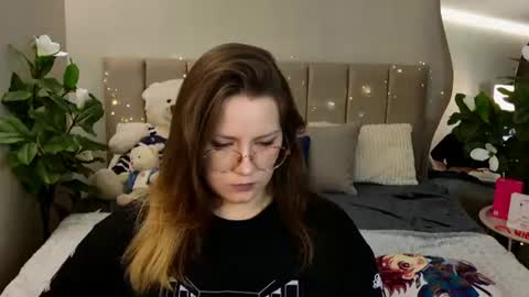 briarwynn online show from July 3, 7:31 pm