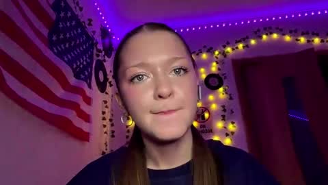 bridgettmajchrzak online show from April 23, 5:59 pm