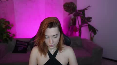 Diamonds Girls online show from December 1, 1:20 am