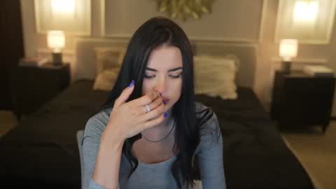 Diamonds Girls online show from July 6, 7:57 am