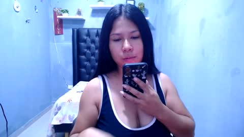 britanyx1 online show from August 4, 1:39 pm