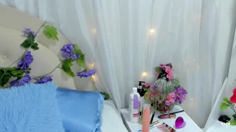 Snapshot of brithany_rousee chatting on January 17, 7:16 pm Brithany Rousee online show from January 17, 7:16 pm