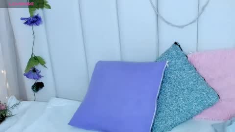 Snapshot of brithany_rousee chatting on March 12, 7:36 pm Brithany Rousee online show from March 12, 7:36 pm