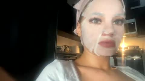 britneycherry08 online show from July 19, 1:41 am