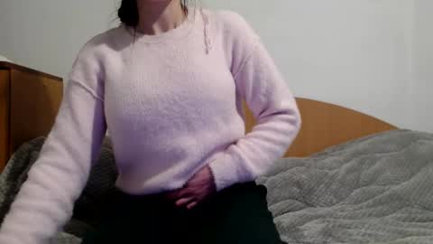 Britney online show from February 21, 11:00 am