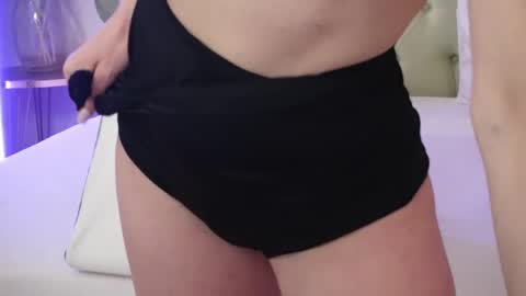 BritneySynn online show from May 3, 4:16 am