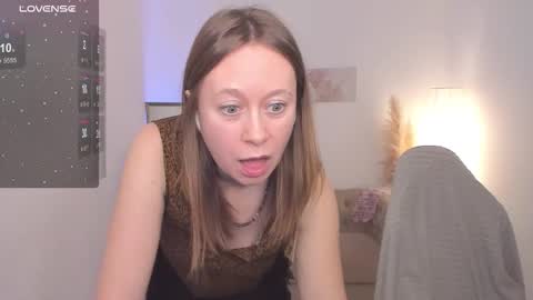 Lady Brooke online show from January 11, 9:09 pm