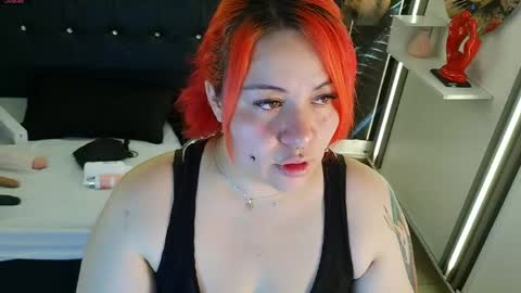 Bruja SCarlata online show from April 30, 1:44 am