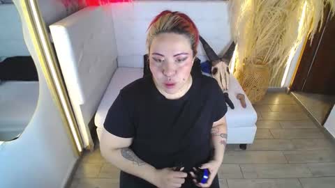 Bruja SCarlata online show from November 27, 11:02 am