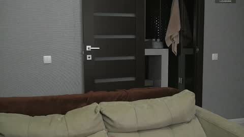 Alice online show from December 12, 9:58 pm