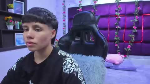 Bruno Cruz online show from November 12, 2:42 am