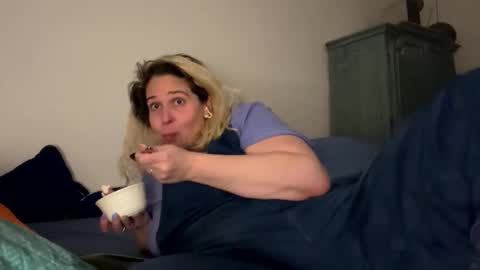 bubblya online show from March 5, 8:32 am