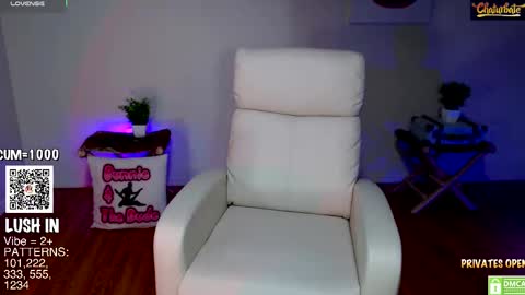 BUNNIE and THE DUDE TheLebowskis online show from November 4, 3:55 am