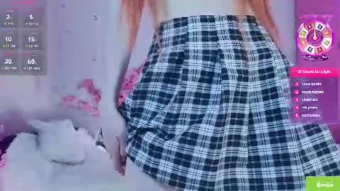 Kira online show from June 27, 1:39 pm
