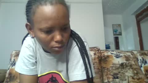 bunnydiva_ online show from July 2, 12:44 pm