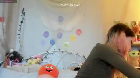 bunnyislewd online show from July 24, 4:21 am