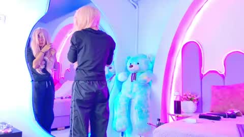 Bunny online show from July 7, 3:42 am