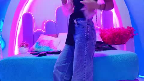 Bunny online show from July 10, 3:18 am
