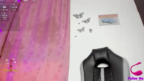  Roxxana  online show from February 18, 2:05 pm